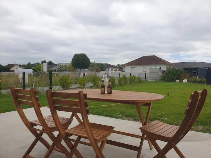 Chambre Calme Dans Une Maison Neuve Avec Jardin Billere Extérieur photo